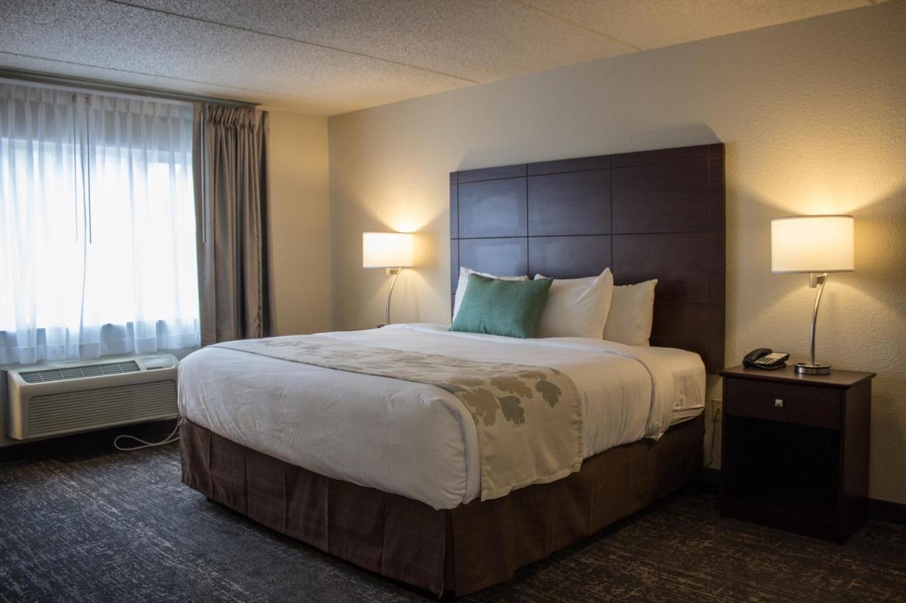 Cobblestone Suites - Oshkosh Ngoại thất bức ảnh