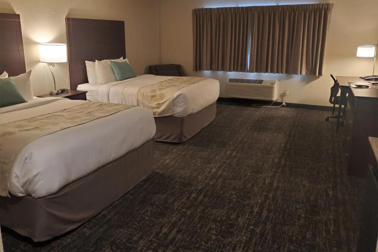 Cobblestone Suites - Oshkosh Ngoại thất bức ảnh